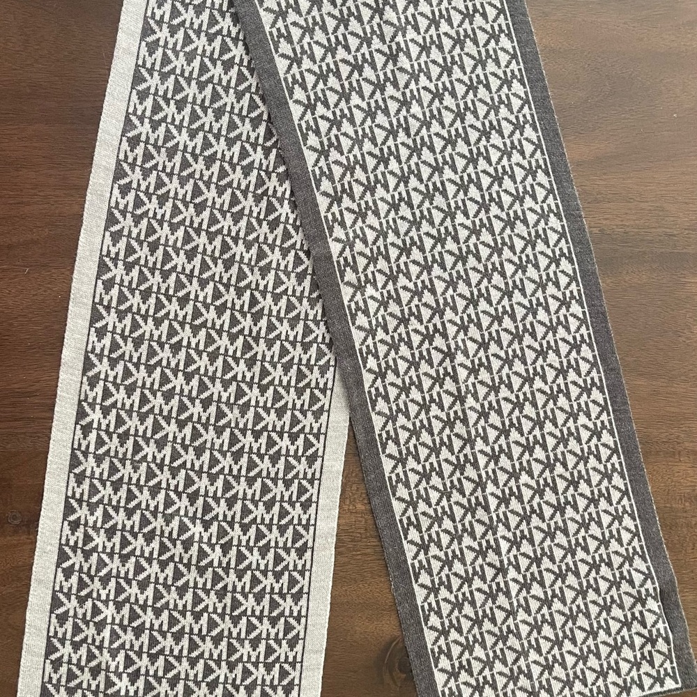 Michael Kors Gray Reversible Logo Scarf